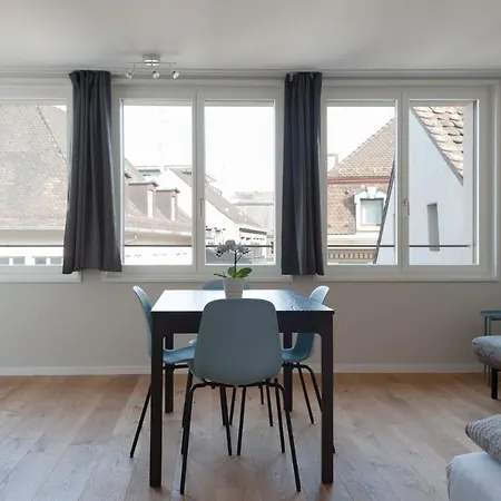 Apartment Hitrental Marktplatz Basel